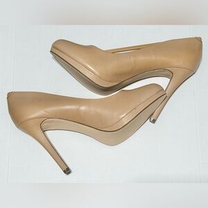 Bleeker & Bond Celeste nude high heels NIB size 7.5 M g418L1250